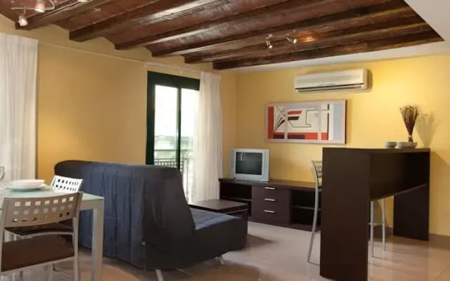Lodging Apartments Liceu - photo 5