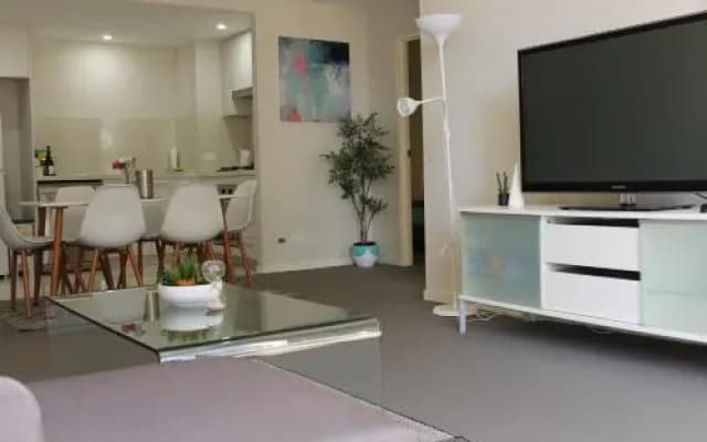 Enjoyable Holiday Home For Group Six - photo 5