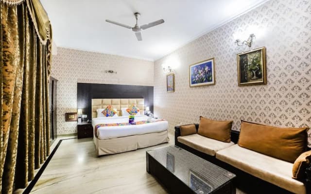 Fabhotel Conclave Comfort East Of Kailash - photo 5