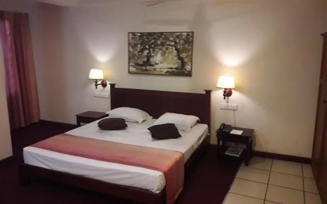Hotel Janaki - photo 2