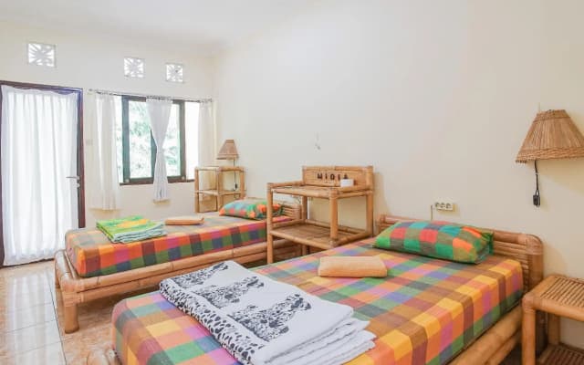 Green View Ubud Hostel Bali - photo 3