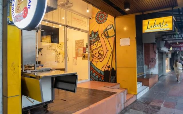 Liberta Hostel - photo 2