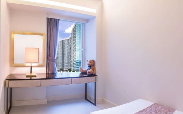 Kowloon Harbourfront Hotel - photo 4