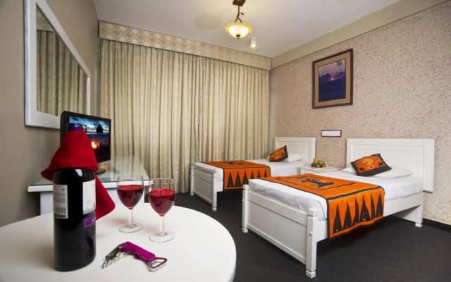 Omega Regency - photo 3