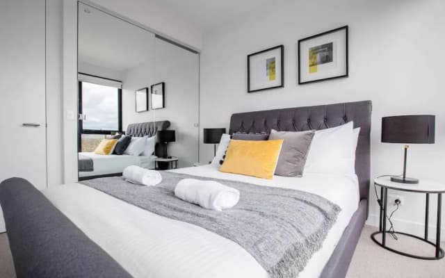 Elegant 2br@footscray Station - photo 4