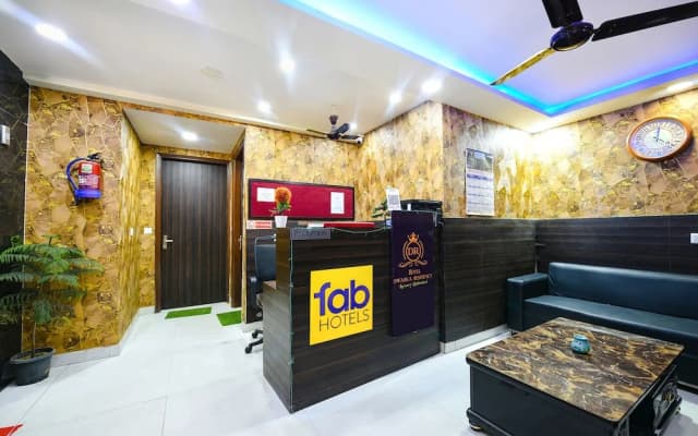 FabHotel Dwarka Residency - photo 2
