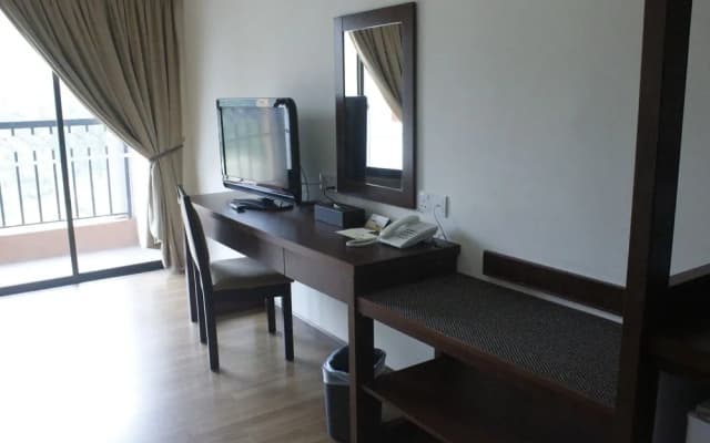 Bukit Gambang Resort City - photo 4