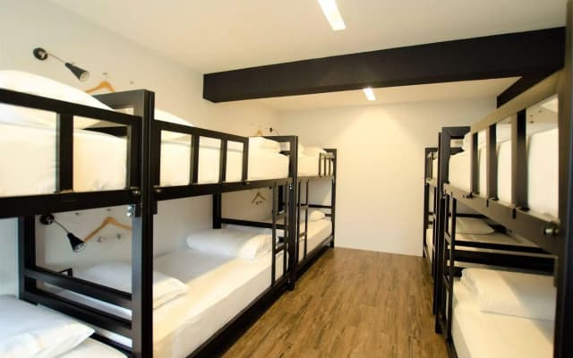 STrips the Poshtel - Hostel - photo 5
