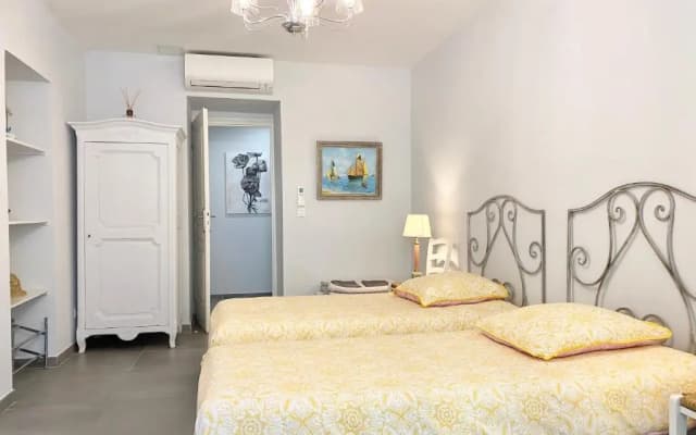 Cozy 2BR Appartment near the Port of Nice - photo 2