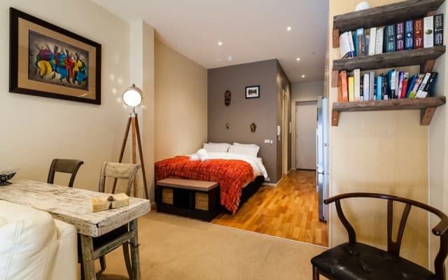 TENNYSON, Richmond Studio Apartment - photo 3