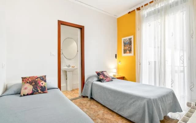 Hostal Santa Anna - photo 3
