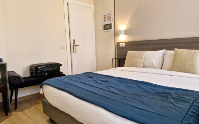 Boutique Hotel Neptune Nice - photo 3