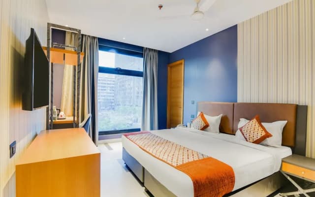 Hotel Blue Stone - Nehru Place - photo 5