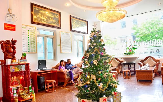 A25 Hotel - 137 Nguyen Du DN - photo 2