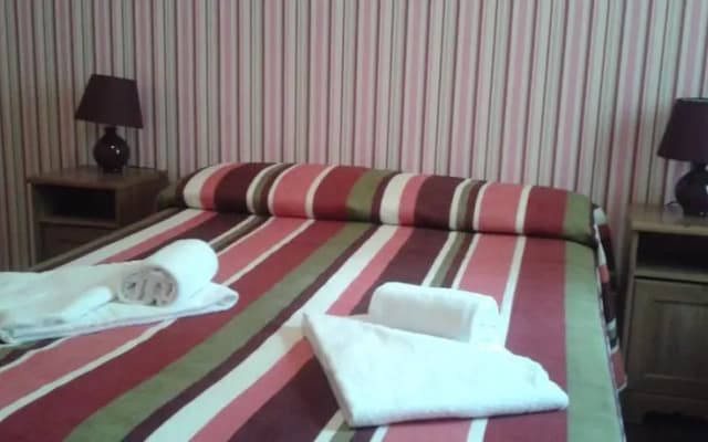 Savannah Guest House - photo 2