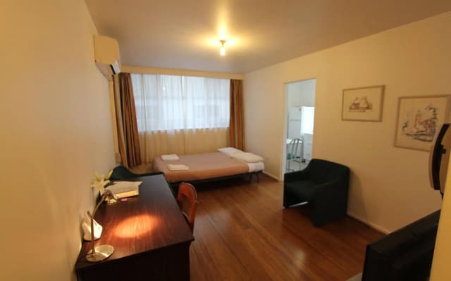 Drummond Serviced Apartments - photo 4