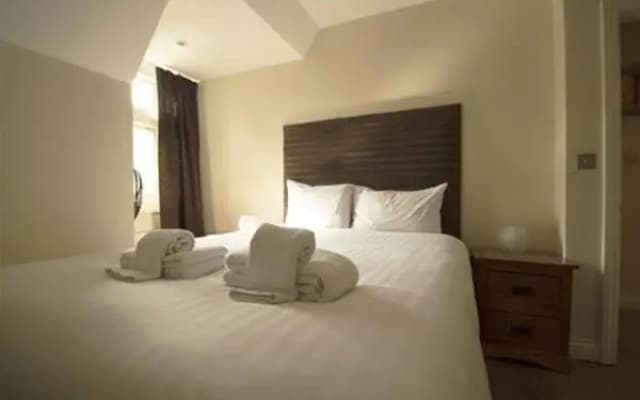 Fairfield Apartments - photo 5