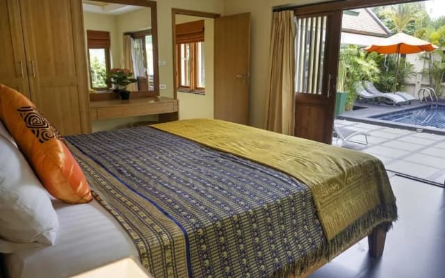 Hideaway Villa - photo 2