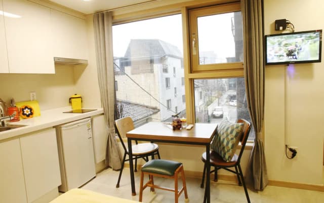 Travelers Planet Studio Type Hostel - photo 5