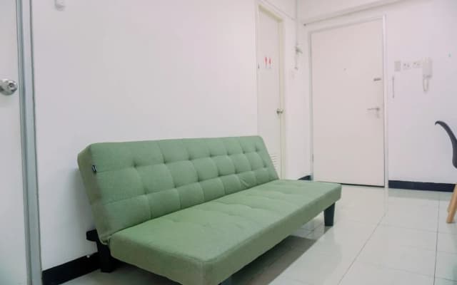 Cozy And Comfort Living 2Br Green Bay Pluit Apartment - photo 5