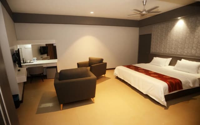 Star Well Hotel - photo 3