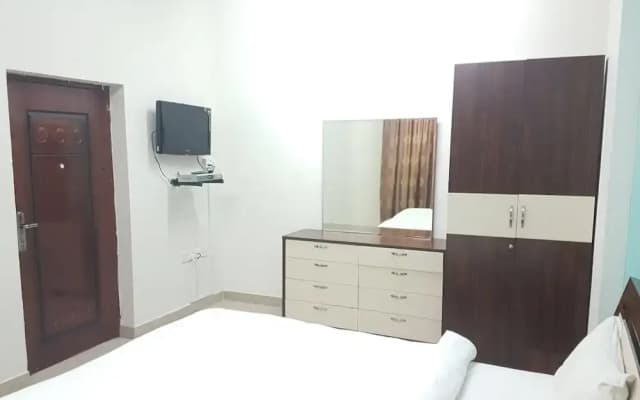 Danat Mazoon Hotel Apartments - photo 2