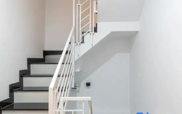 HighEnd Serviced Apartment with Elevator by SSens Homes - photo 5