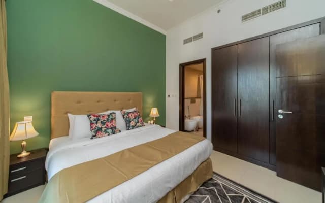 Icon Casa Living - Bay Central Tower Marina View I - photo 5