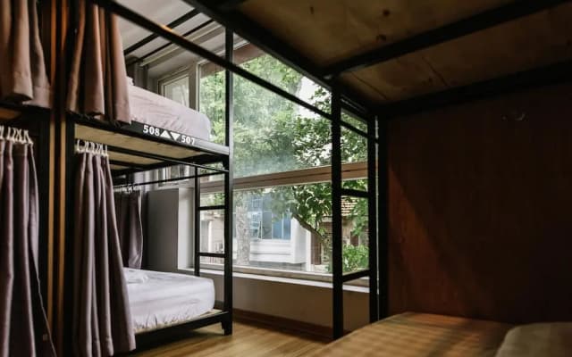 Bedgasm Hostel - photo 5