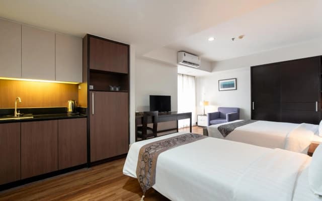 Lily Hotel Bangkok - photo 5