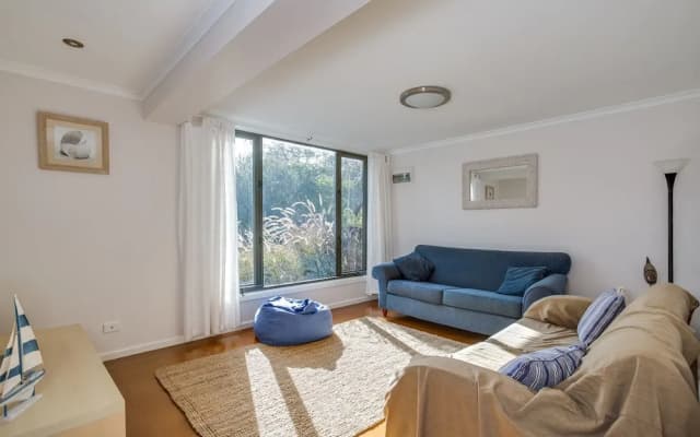 Orcades Beach House - photo 4