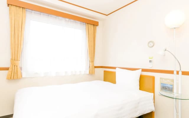 Toyoko Inn Tokyo Monzen Nakacho Eitaibashi - photo 2