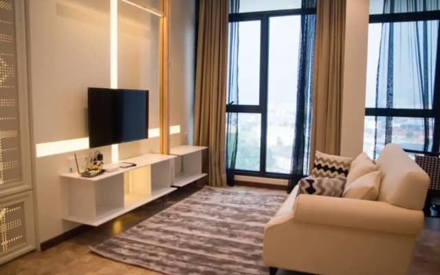 Expressionz Professional Suites by Rsq - photo 5