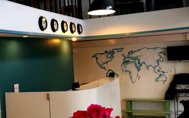 Ploy Hostel - photo 2