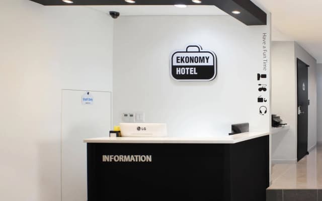 Motel K - photo 2