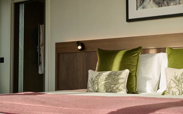 The Resident Edinburgh - photo 4