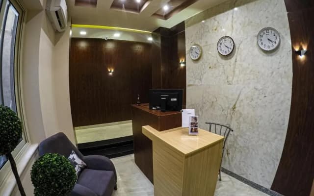 Grand City Hotel - photo 2