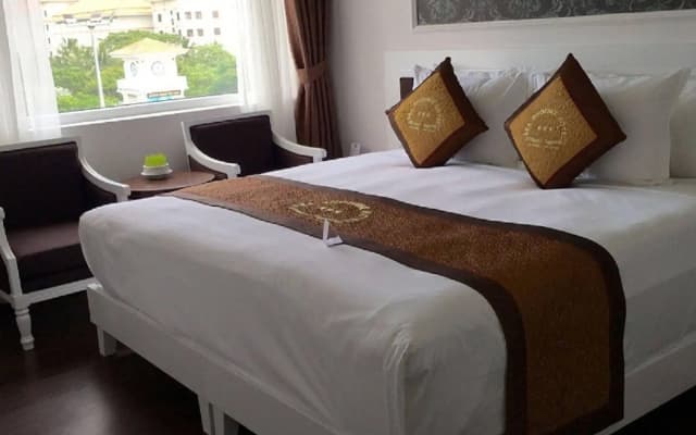 Sea Phoenix Hotel Da Nang - photo 2