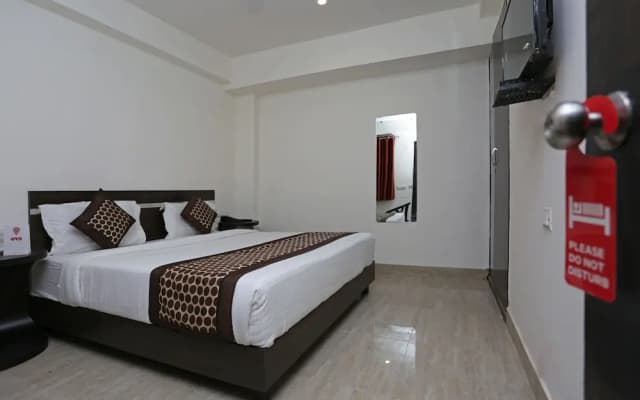 Airport Hotel Prince - photo 5