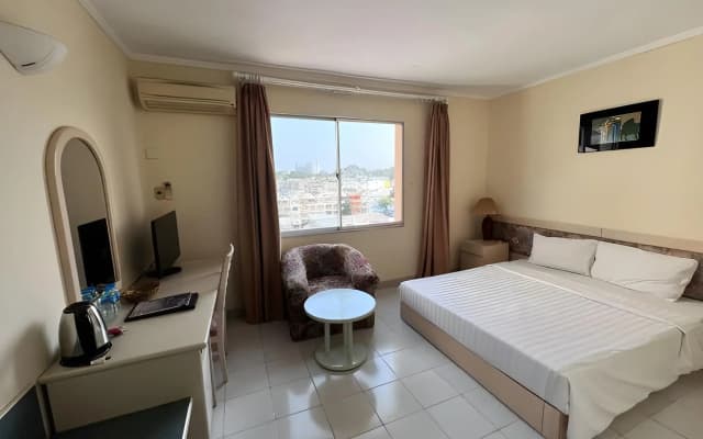 Bat Dat Hotel - photo 5