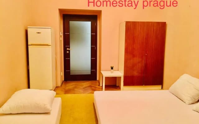 aparthotel in square Praha 2 - photo 5