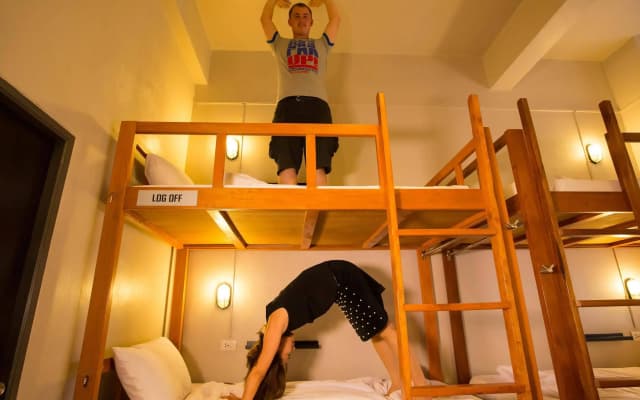 Pak-Up Hostel - photo 2