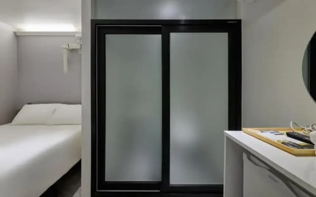 Halfrest Hostel Jongno Insa - photo 2