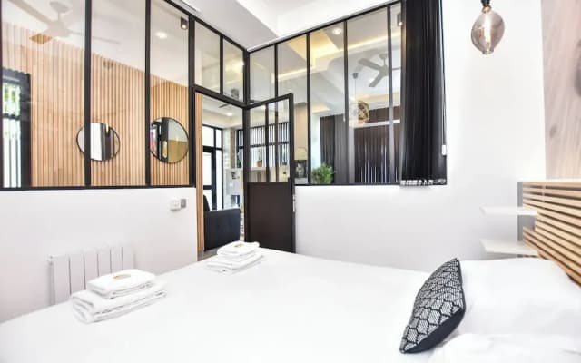 Quiet Apartment - 3br/8p - Nation - photo 3