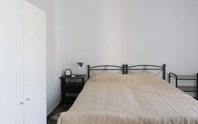 Eva's Urban Apt In Athens - photo 5