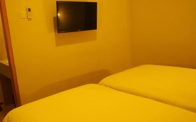 G7 Hotel - photo 4