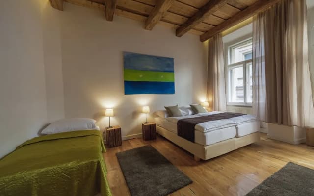 City Spot Apartments - photo 2