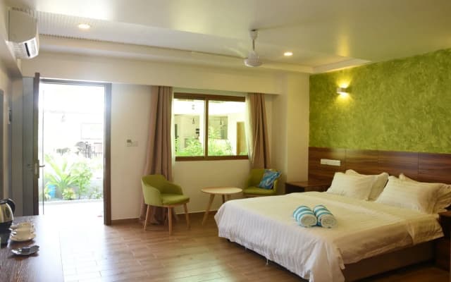 Olive Goidhoo Hotel - photo 4