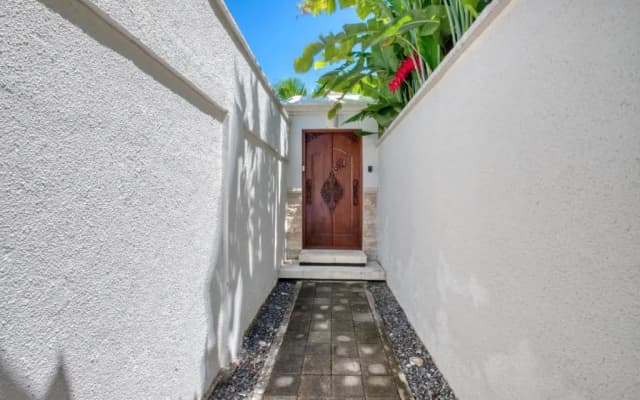 Athena Villas Sanur - photo 2