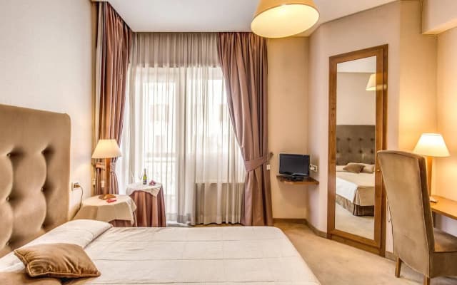 Hotel Farnesina - photo 3